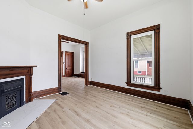 404 W Franklin Street, Shelbyville, IN 46176