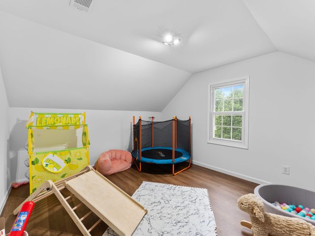 106 Fairways Blvd, N, Tullahoma, TN 37388