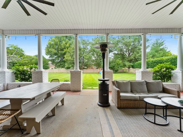 106 Fairways Blvd, N, Tullahoma, TN 37388