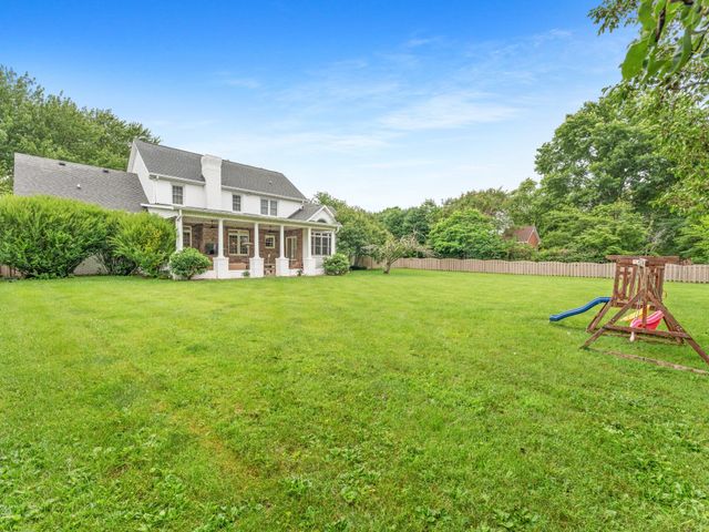 106 Fairways Blvd, N, Tullahoma, TN 37388
