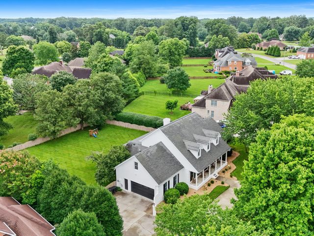 106 Fairways Blvd, N, Tullahoma, TN 37388