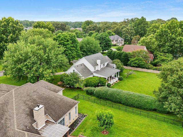 106 Fairways Blvd, N, Tullahoma, TN 37388