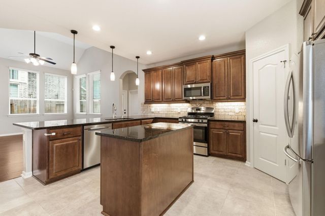 236 Catoti Cay Court, Conroe, TX 77304