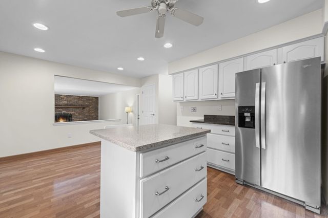 36233 Fredericksburg Road, Farmington Hills, MI 48331