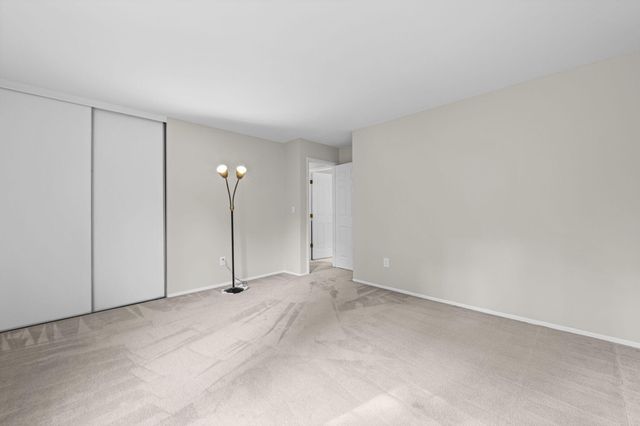 36233 Fredericksburg Road, Farmington Hills, MI 48331
