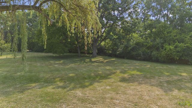 36233 Fredericksburg Road, Farmington Hills, MI 48331