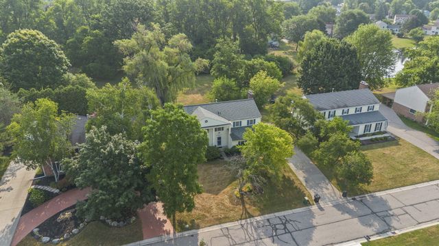 36233 Fredericksburg Road, Farmington Hills, MI 48331