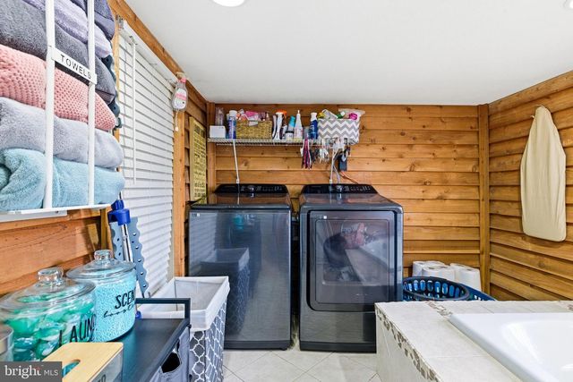 214 CHAPEL RD, Stanley, VA 22851