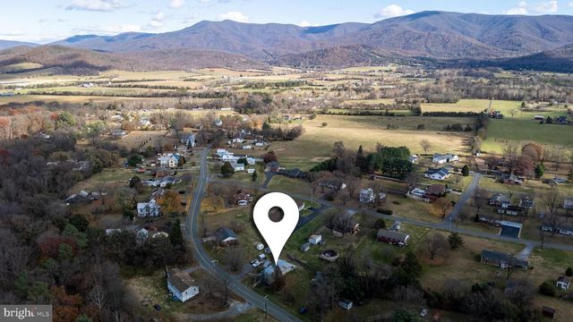 214 CHAPEL RD, Stanley, VA 22851