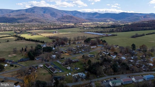 214 CHAPEL RD, Stanley, VA 22851