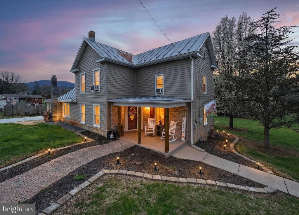 214 CHAPEL RD, Stanley, VA 22851