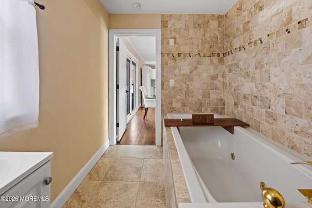 802 E Hickory Drive, Lanoka Harbor, NJ 08734