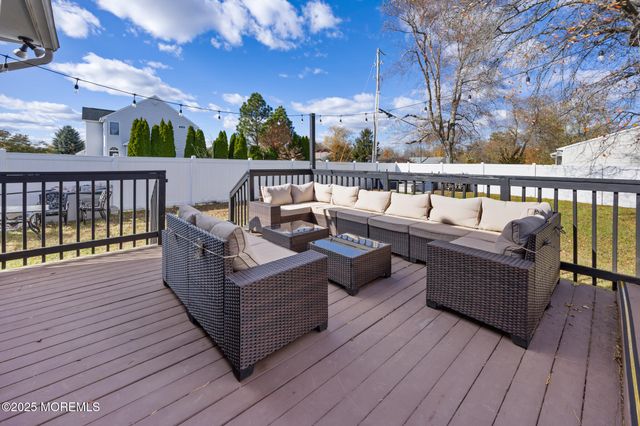 802 E Hickory Drive, Lanoka Harbor, NJ 08734