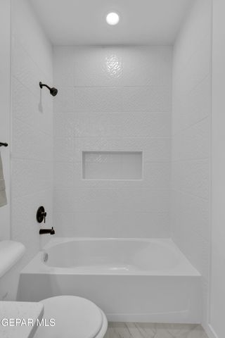 12853 Kingsbury Avenue, El Paso, TX 79928