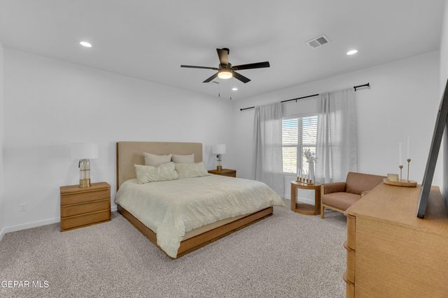 12853 Kingsbury Avenue, El Paso, TX 79928