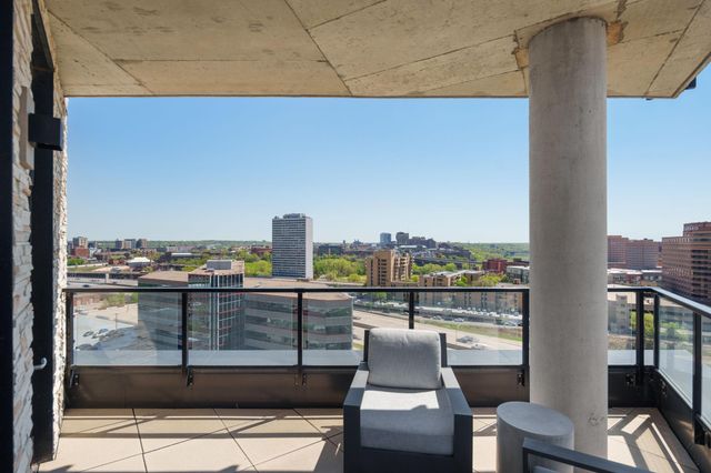 1240 S 2nd Street 1201, Minneapolis, MN 55415
