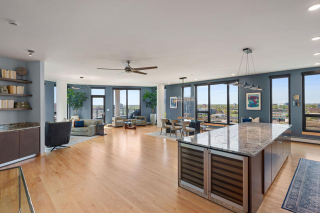 1240 S 2nd Street 1201, Minneapolis, MN 55415