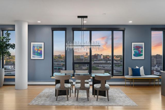 1240 S 2nd Street 1201, Minneapolis, MN 55415