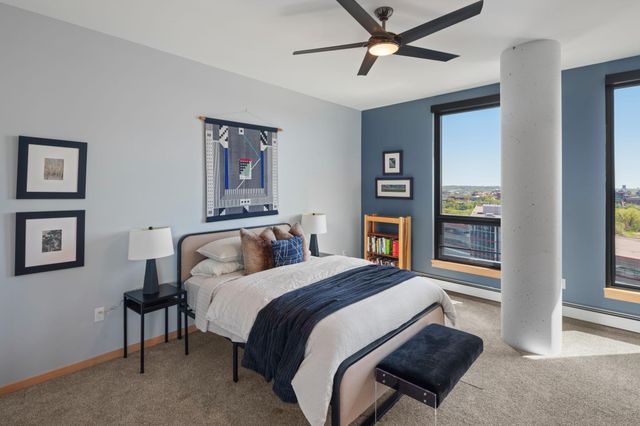 1240 S 2nd Street 1201, Minneapolis, MN 55415