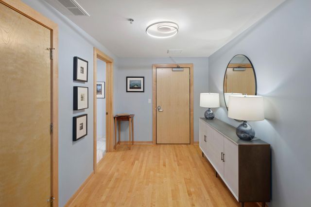 1240 S 2nd Street 1201, Minneapolis, MN 55415