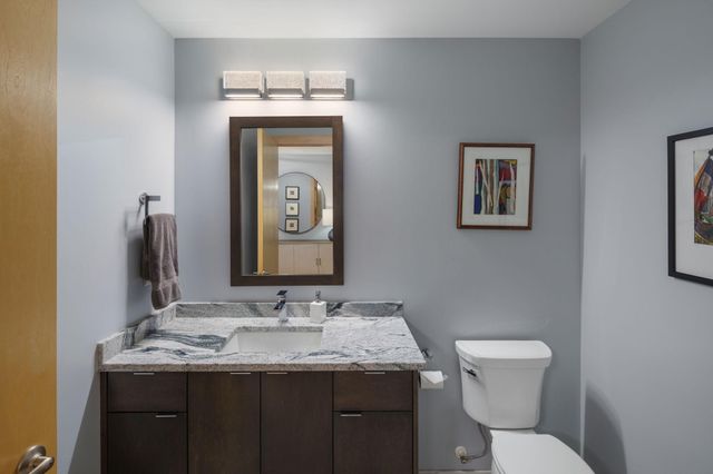 1240 S 2nd Street 1201, Minneapolis, MN 55415