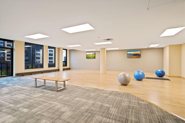 1240 S 2nd Street 1201, Minneapolis, MN 55415