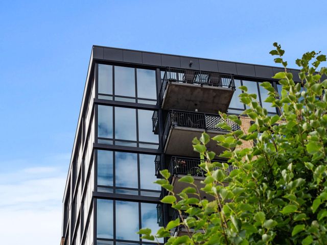 1240 S 2nd Street 1201, Minneapolis, MN 55415