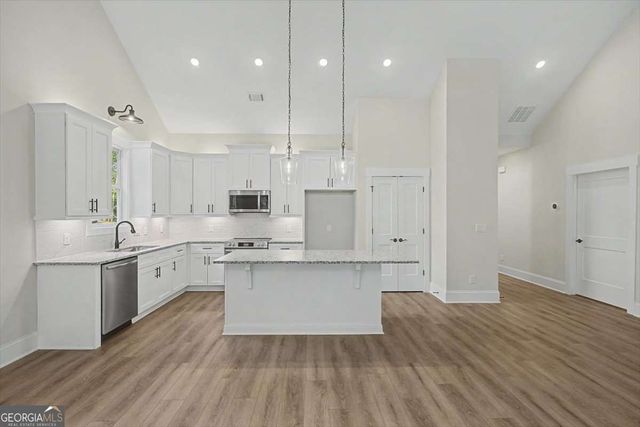110 Doris Path, Dallas, GA 30157