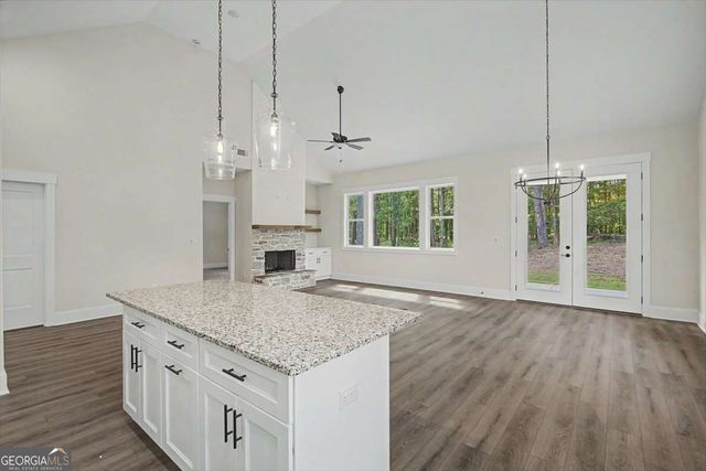 110 Doris Path, Dallas, GA 30157