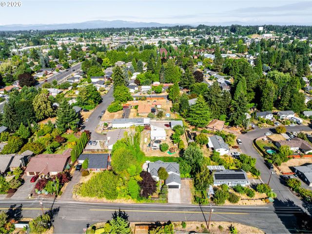 7613 Nw ANDERSON Ave, Vancouver, WA 98665