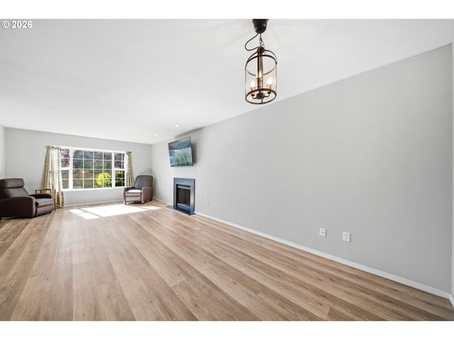 7613 Nw ANDERSON Ave, Vancouver, WA 98665