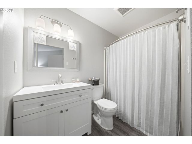7613 Nw ANDERSON Ave, Vancouver, WA 98665