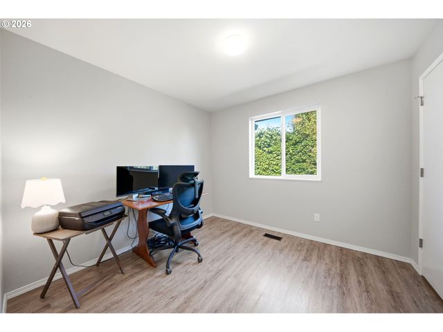 7613 Nw ANDERSON Ave, Vancouver, WA 98665
