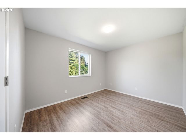 7613 Nw ANDERSON Ave, Vancouver, WA 98665