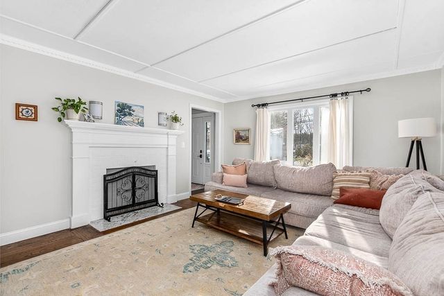375 Union St, Millis, MA 02054