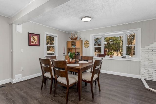 375 Union St, Millis, MA 02054