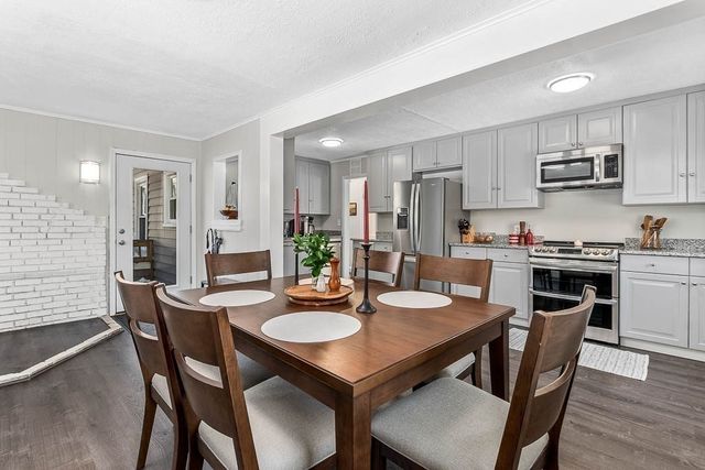 375 Union St, Millis, MA 02054
