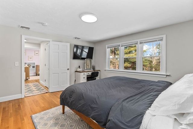 375 Union St, Millis, MA 02054