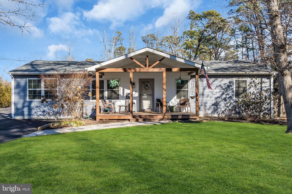 116 POLLY POD RD, West Creek, NJ 08092