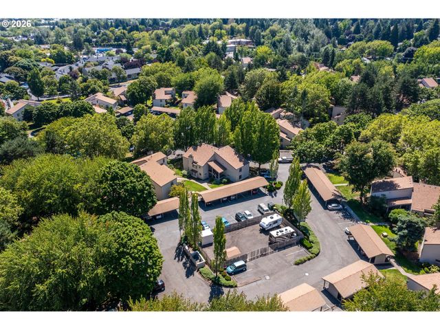 10137 Sw TRAPPER Ter, Beaverton, OR 97008