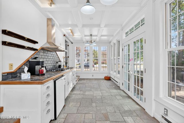 229 Woodland Avenue, Swanton, OH 43558