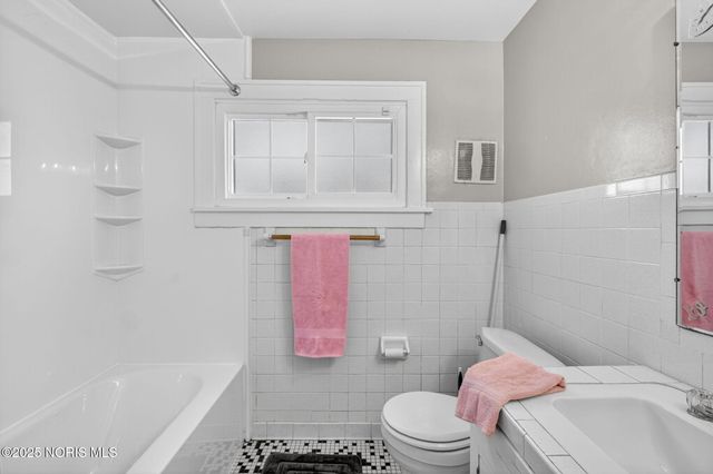 229 Woodland Avenue, Swanton, OH 43558