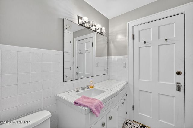 229 Woodland Avenue, Swanton, OH 43558