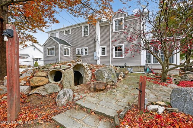 229 Woodland Avenue, Swanton, OH 43558