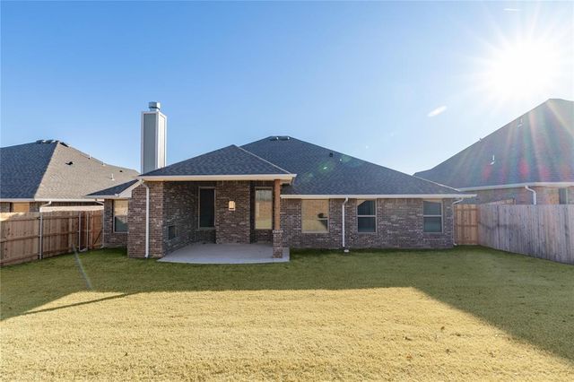 13129 NE 8th Street, Choctaw, OK 73020