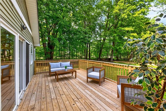 5848 Lanson Road, Ontario, NY 14519