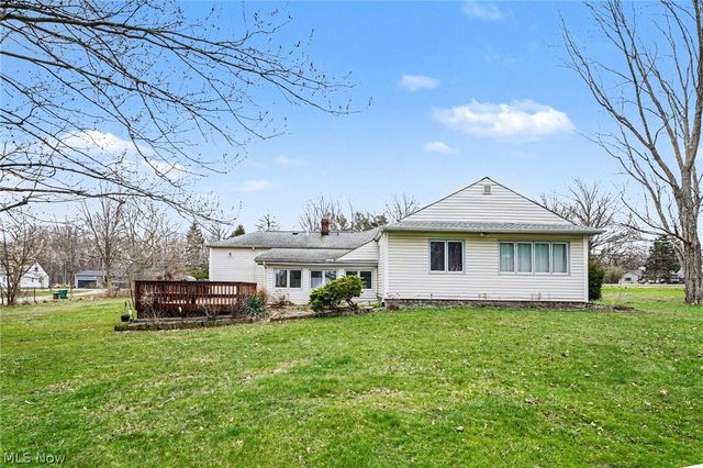 7714 Hopkins Road, Mentor, OH 44060