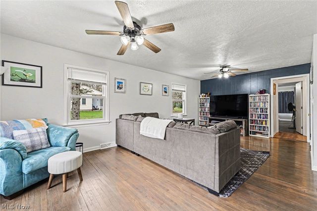 7714 Hopkins Road, Mentor, OH 44060