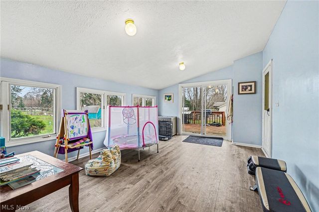 7714 Hopkins Road, Mentor, OH 44060