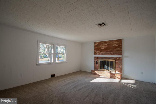 111 FRANCIS DR, Salisbury, MD 21804